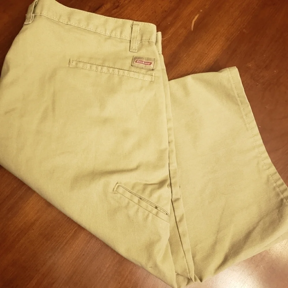 Dickies Utility Shorts Khaki 38x14.5 EUC